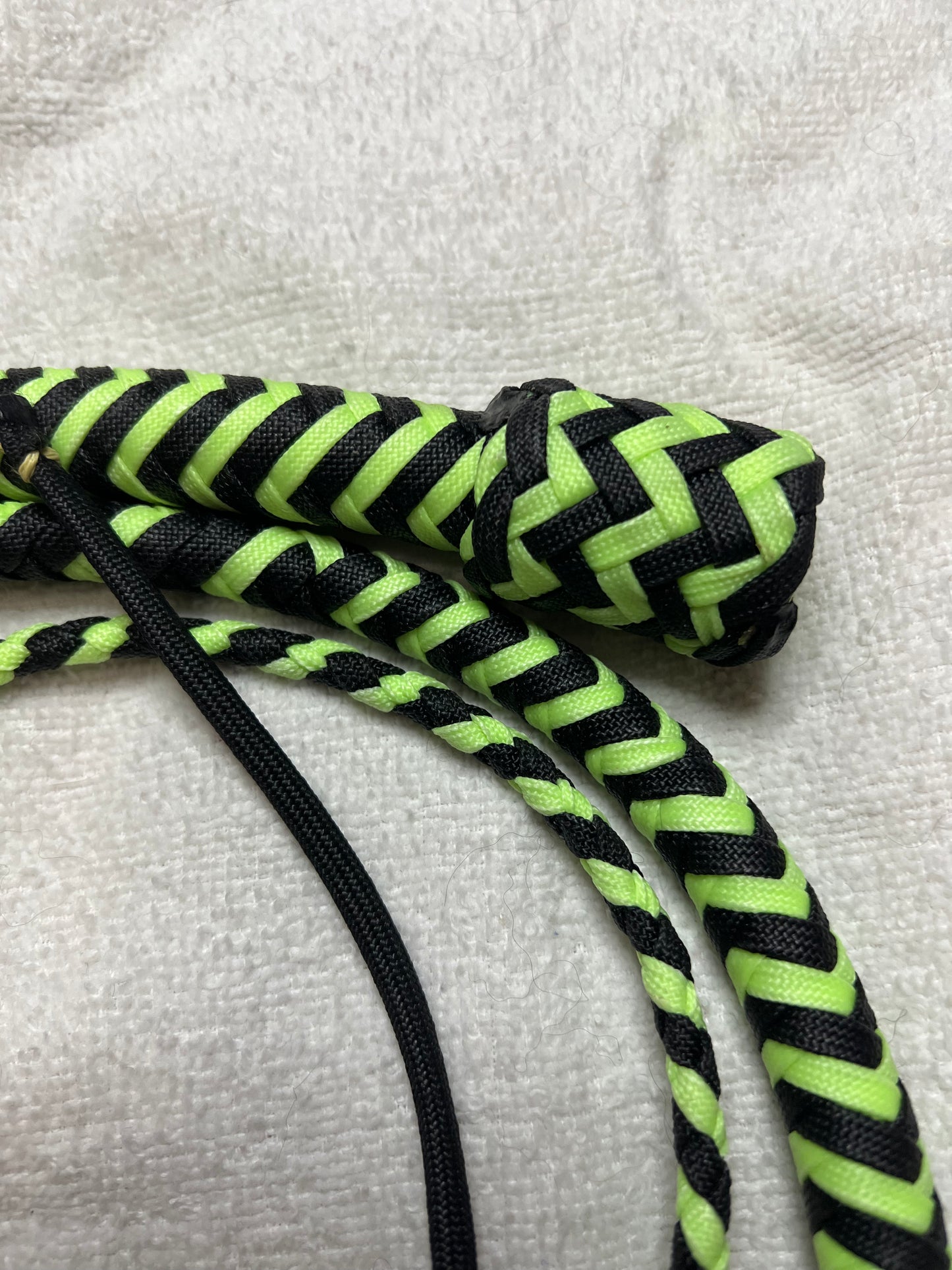 6' Snake Whip (green glowing)